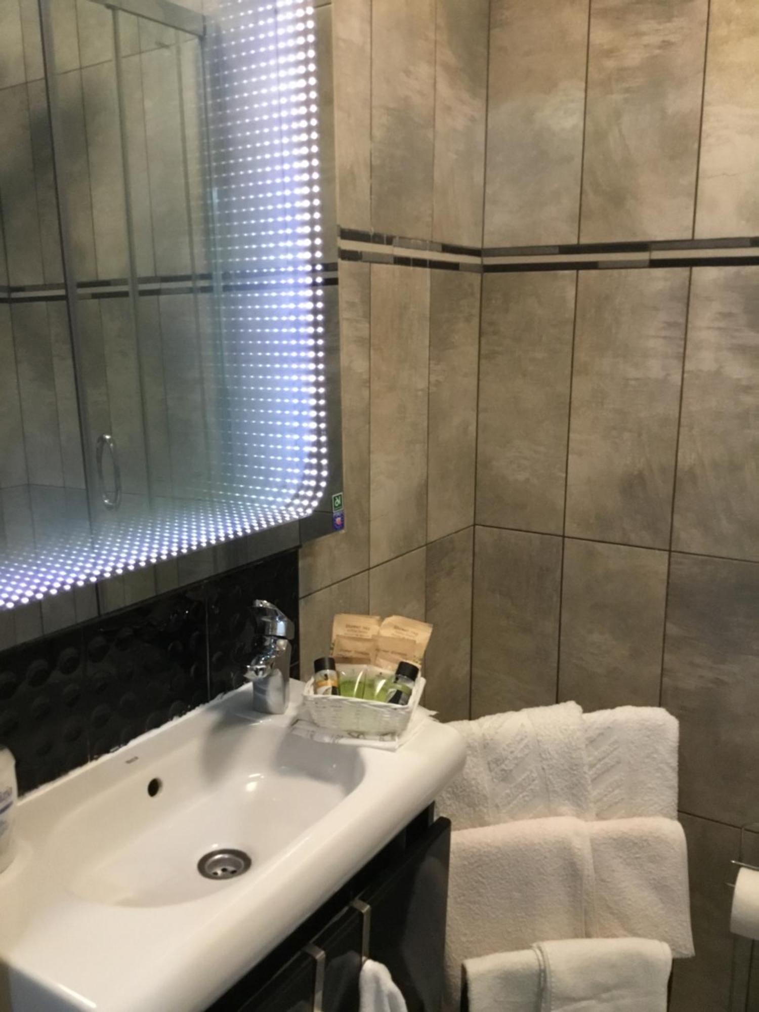 Lavender Hill Hvar Villa - Pool, Jacuzzi,Sauna,Bbq Stari Grad  Dış mekan fotoğraf
