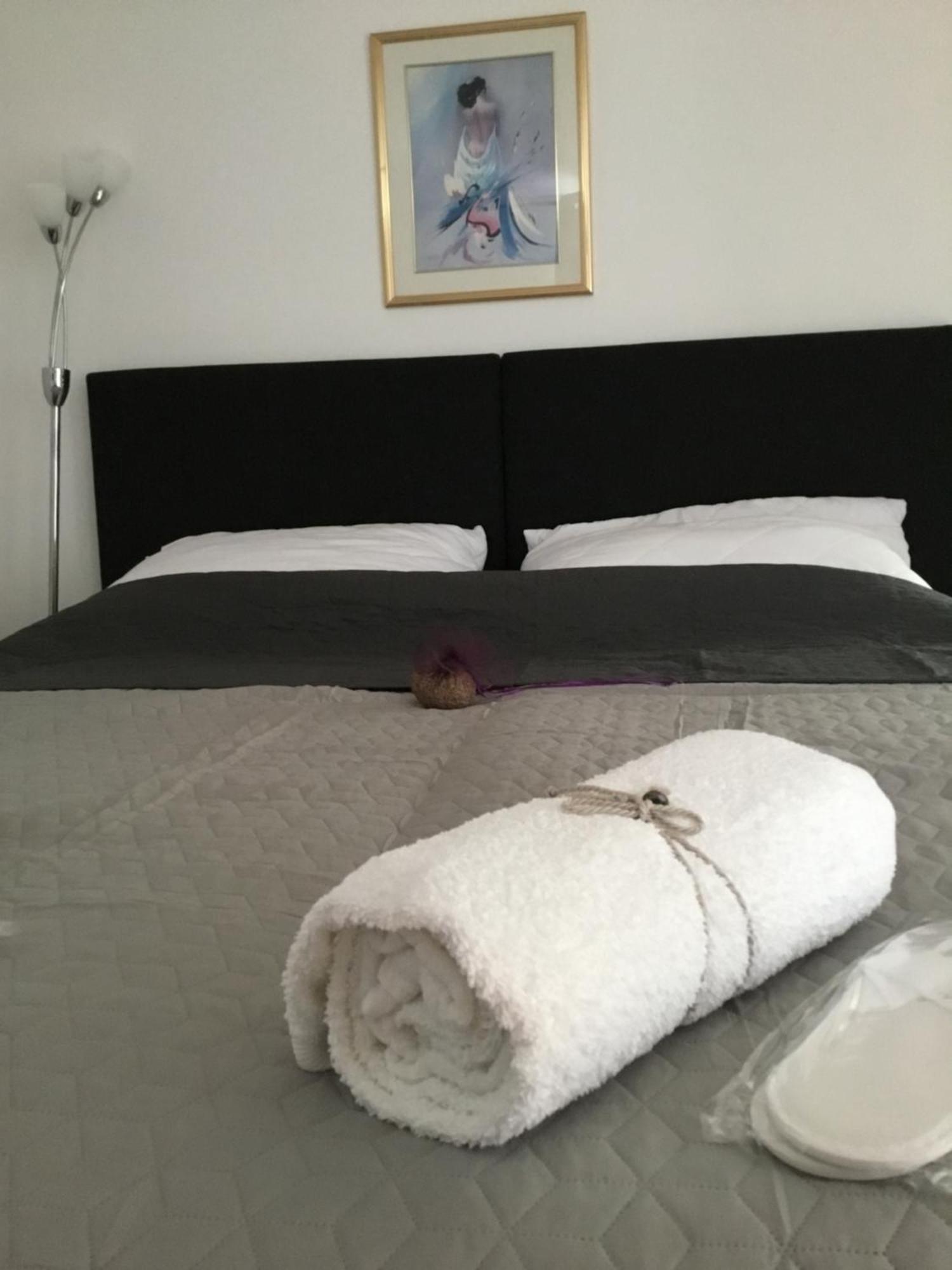 Lavender Hill Hvar Villa - Pool, Jacuzzi,Sauna,Bbq Stari Grad  Dış mekan fotoğraf